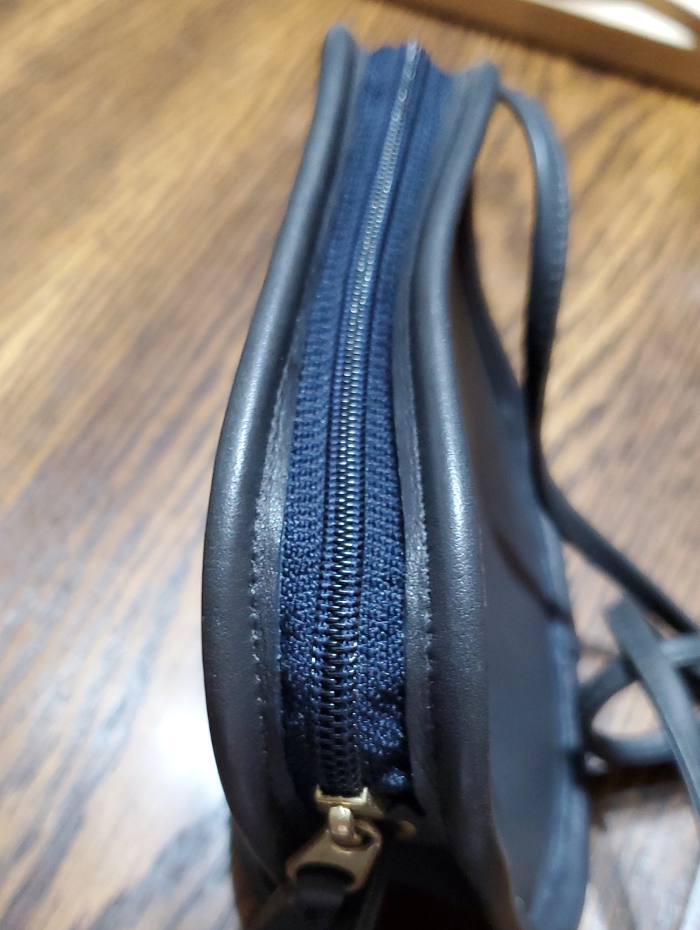 Vintage Coach Hadley Small Crossbody - Picture 2 of 6